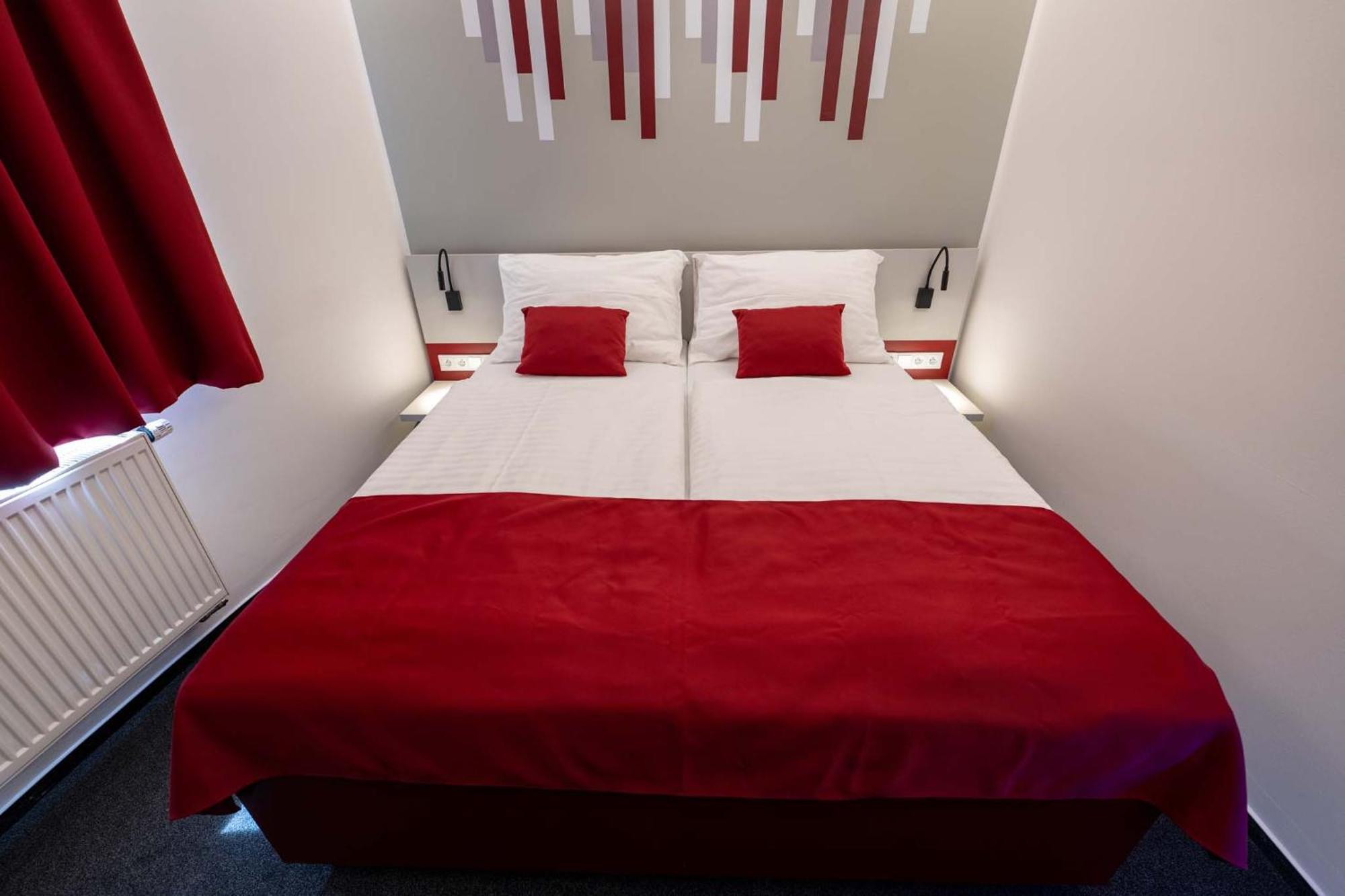 Hotel Villa Eden Jihlava Bagian luar foto